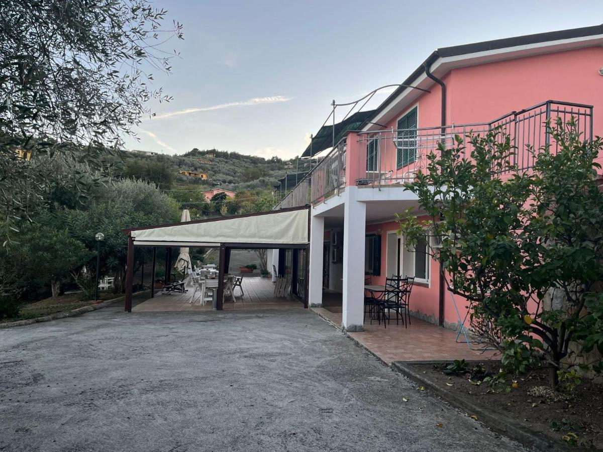 Agriturismo Le Mimose Imperia Exterior foto