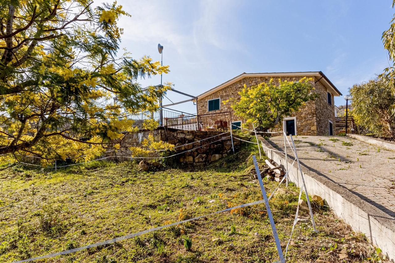 Agriturismo Le Mimose Imperia Exterior foto